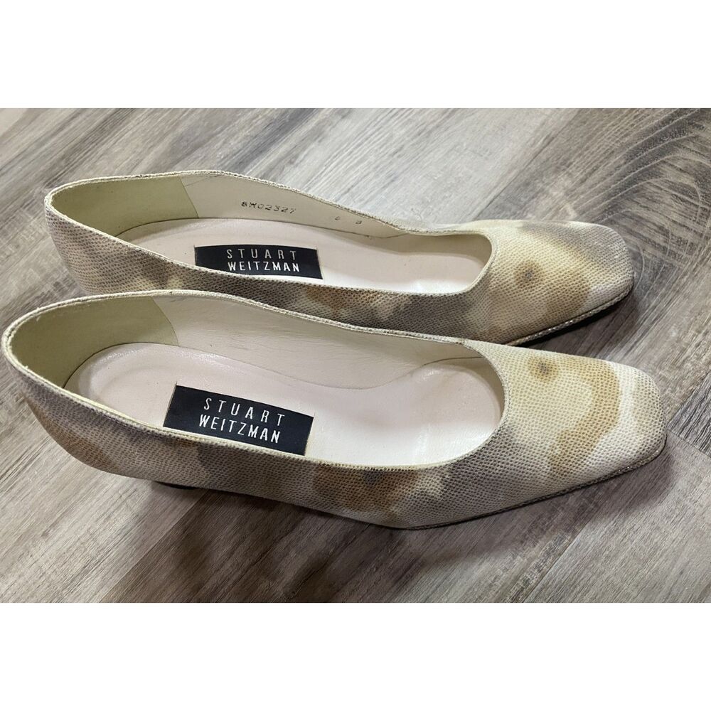 Stuart Weitzman Block Heel Closed Toe Pump size 8B - Picture 5 of 6